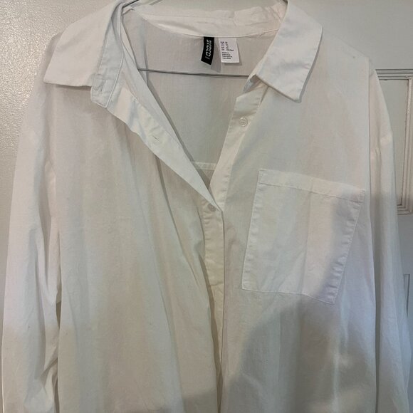 H&M Divided White Blouse - Picture 5 of 6